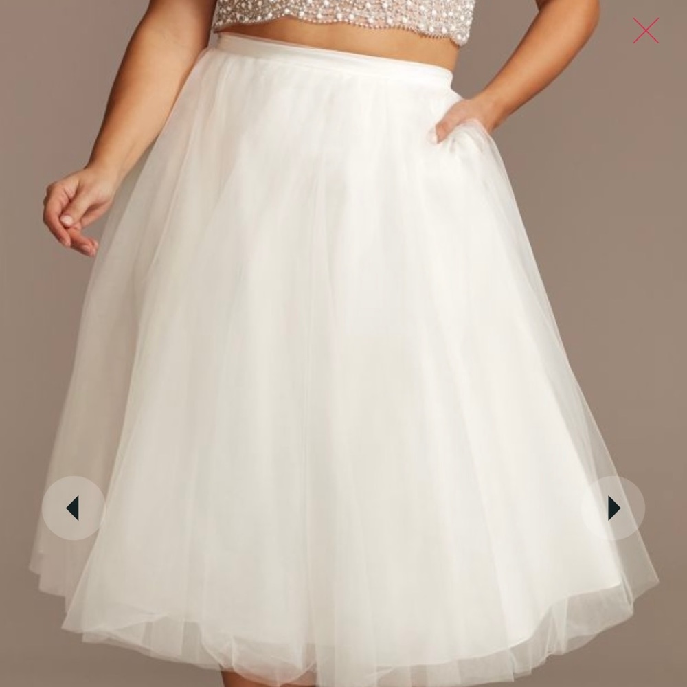 BRAND NEW tulle bridal skirt - Picture 2 of 3
